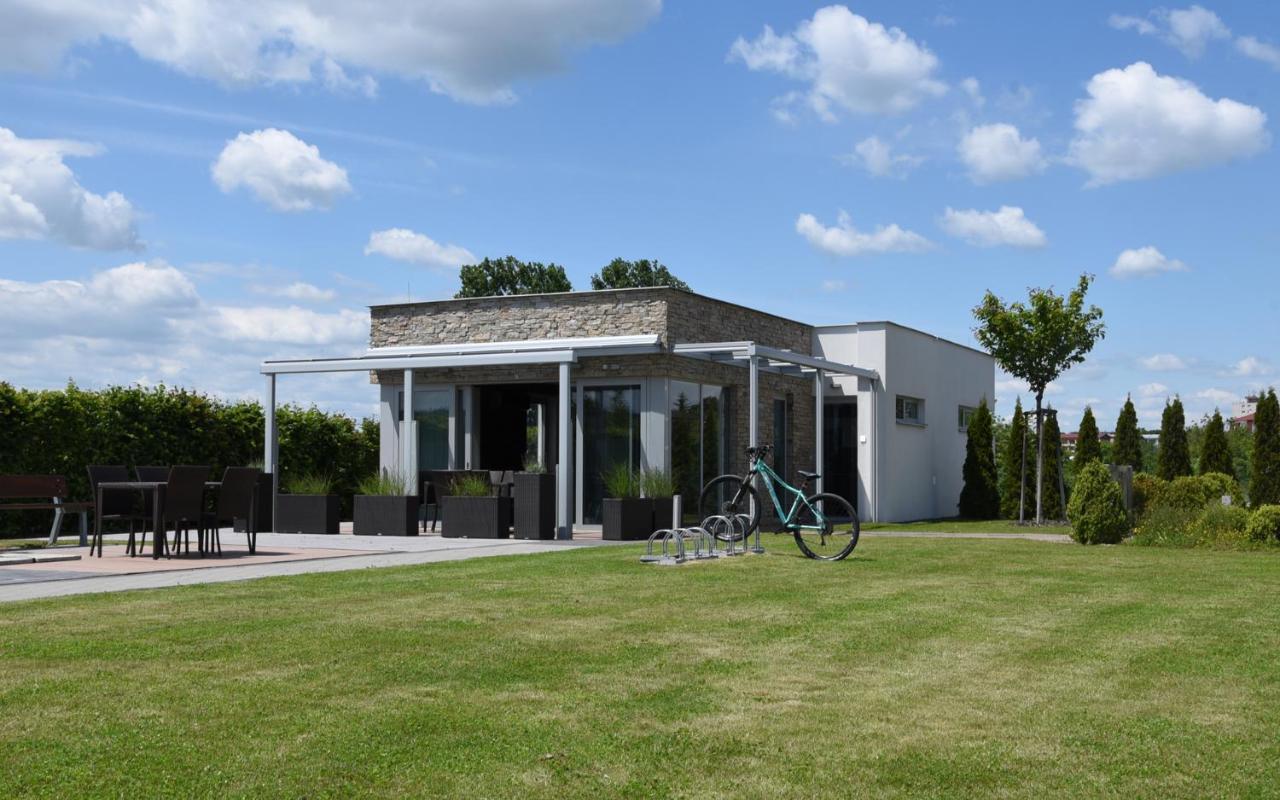 Hotel Harmony Medical & Wellness-Free Parking, 1,8Km From The Center Kroměříž Kültér fotó