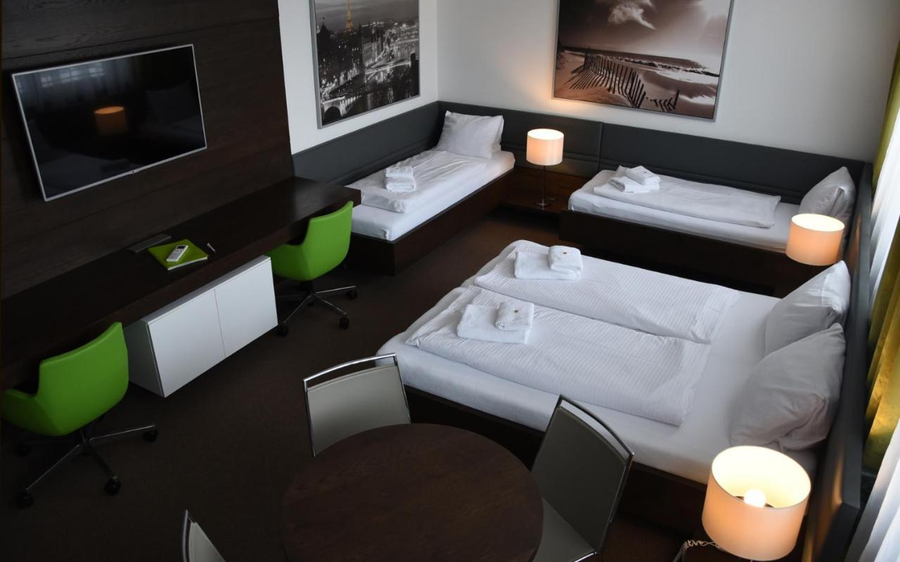 Hotel Harmony Medical & Wellness-Free Parking, 1,8Km From The Center Kroměříž Kültér fotó