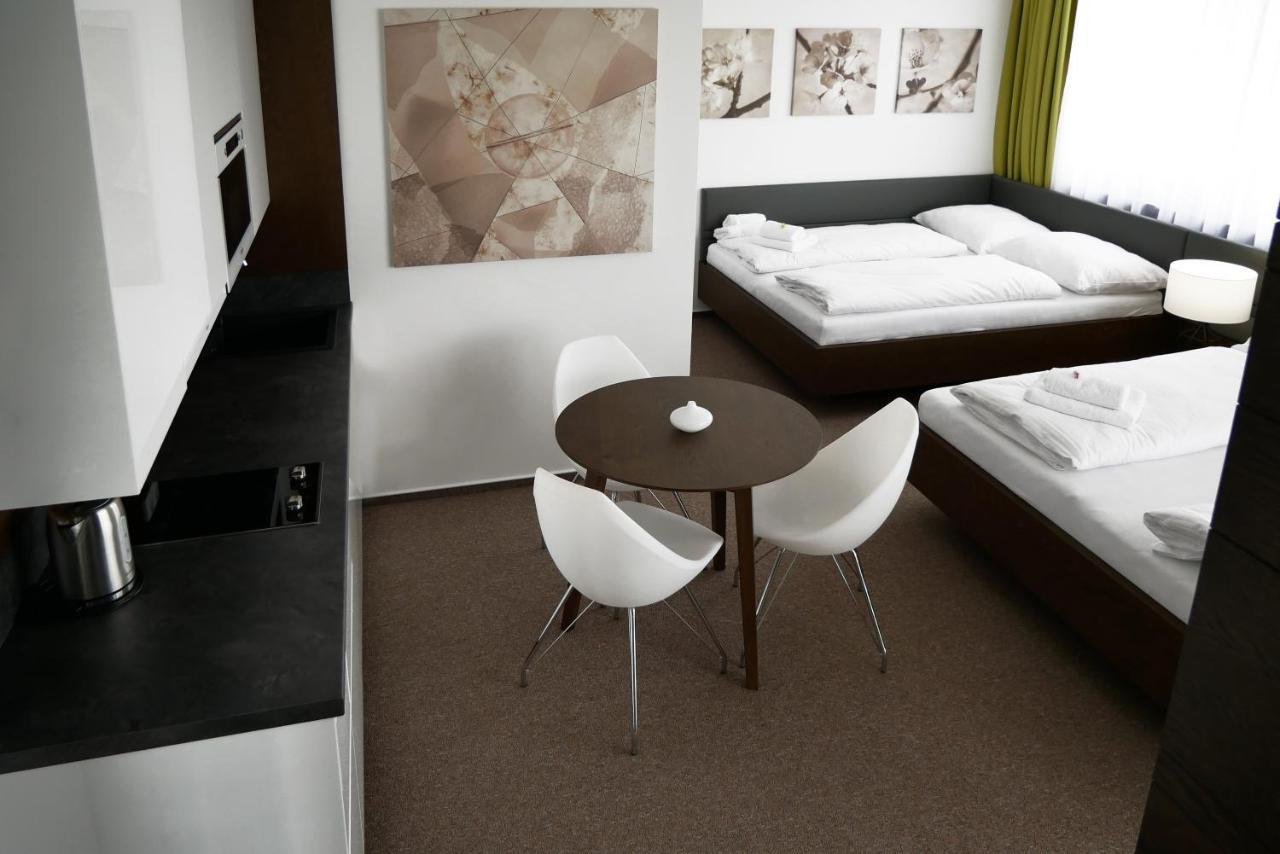 Hotel Harmony Medical & Wellness-Free Parking, 1,8Km From The Center Kroměříž Kültér fotó